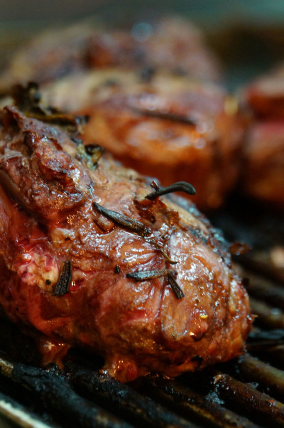 Gegrilltes Lammfleisch