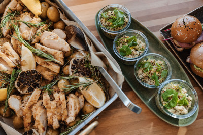 Buffecatering mit diversen Gerichten