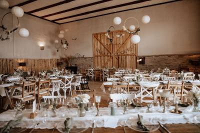 Großer Saal mit Vintage Charme auf dem Marienhof Fecher in Niedernberg