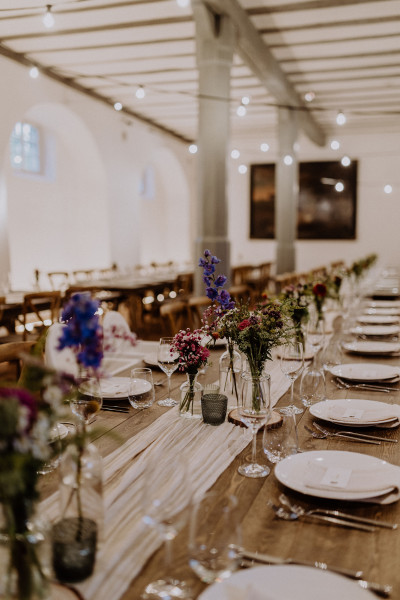 gedeckter Tisch im Jagdschloss Kranichstein in Darmstadt